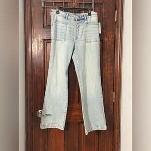 Michael Kors Higher Rise Slim Through Hip and Thigh Bootcut Jeans size:12 $110